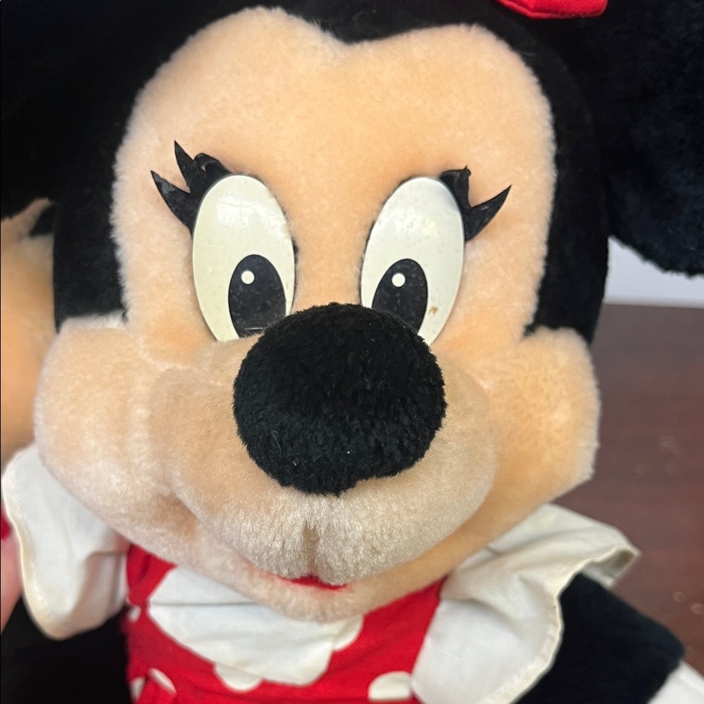 Vintage Disney Mickey and Minnie Plush Duo Disneyland Walt Disney 16” - Picture 12 of 13